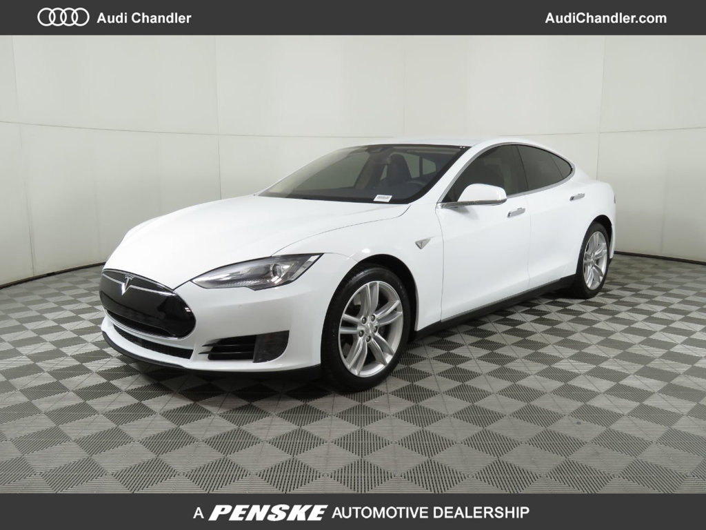 Pre Owned 2015 Tesla Model S 4dr Sedan Rwd 70 Kwh Battery Rear Wheel Drive Sedan