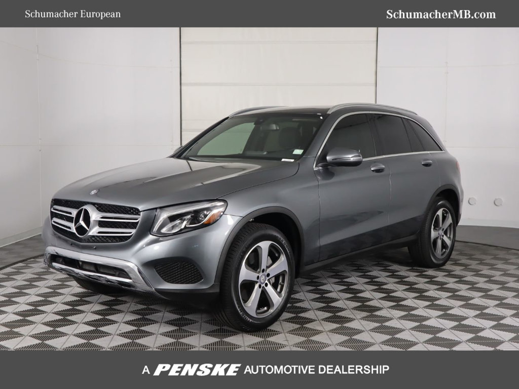 Certified Pre Owned 2017 Mercedes Benz Glc Glc 300 Suv Rear Wheel Drive Suv