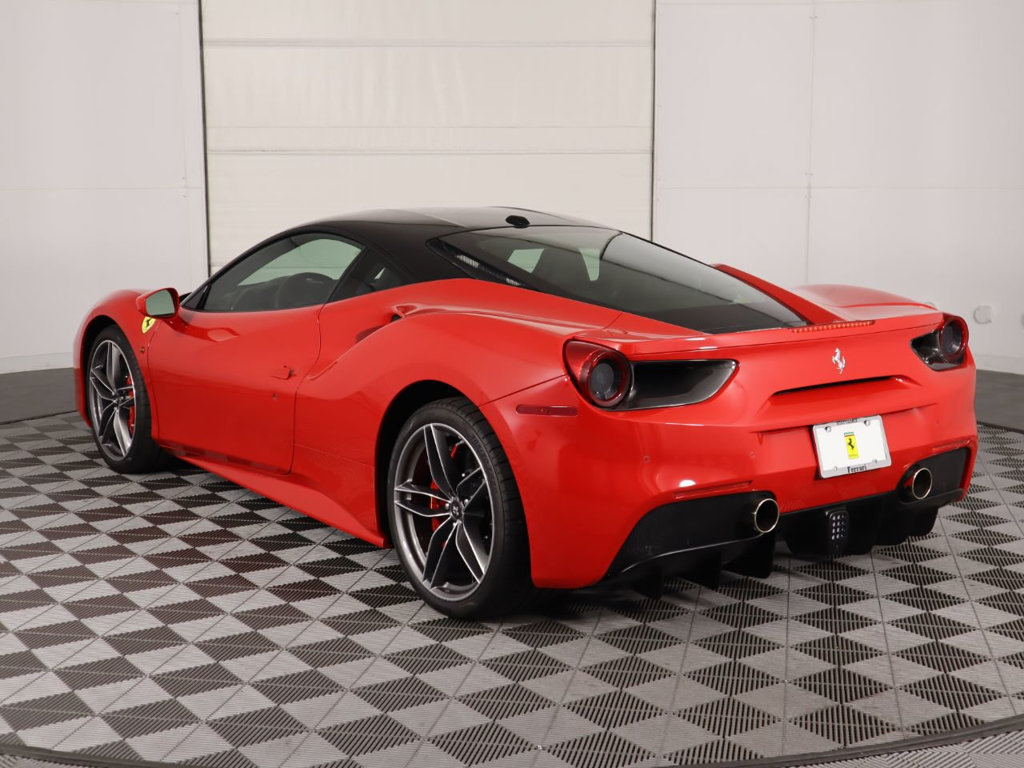 Pre Owned 2019 Ferrari 488 Gtb Coupe Rear Wheel Drive Coupe